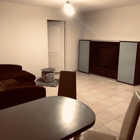 Smart Stay Apartment 瓦尔米耶拉 外观 照片