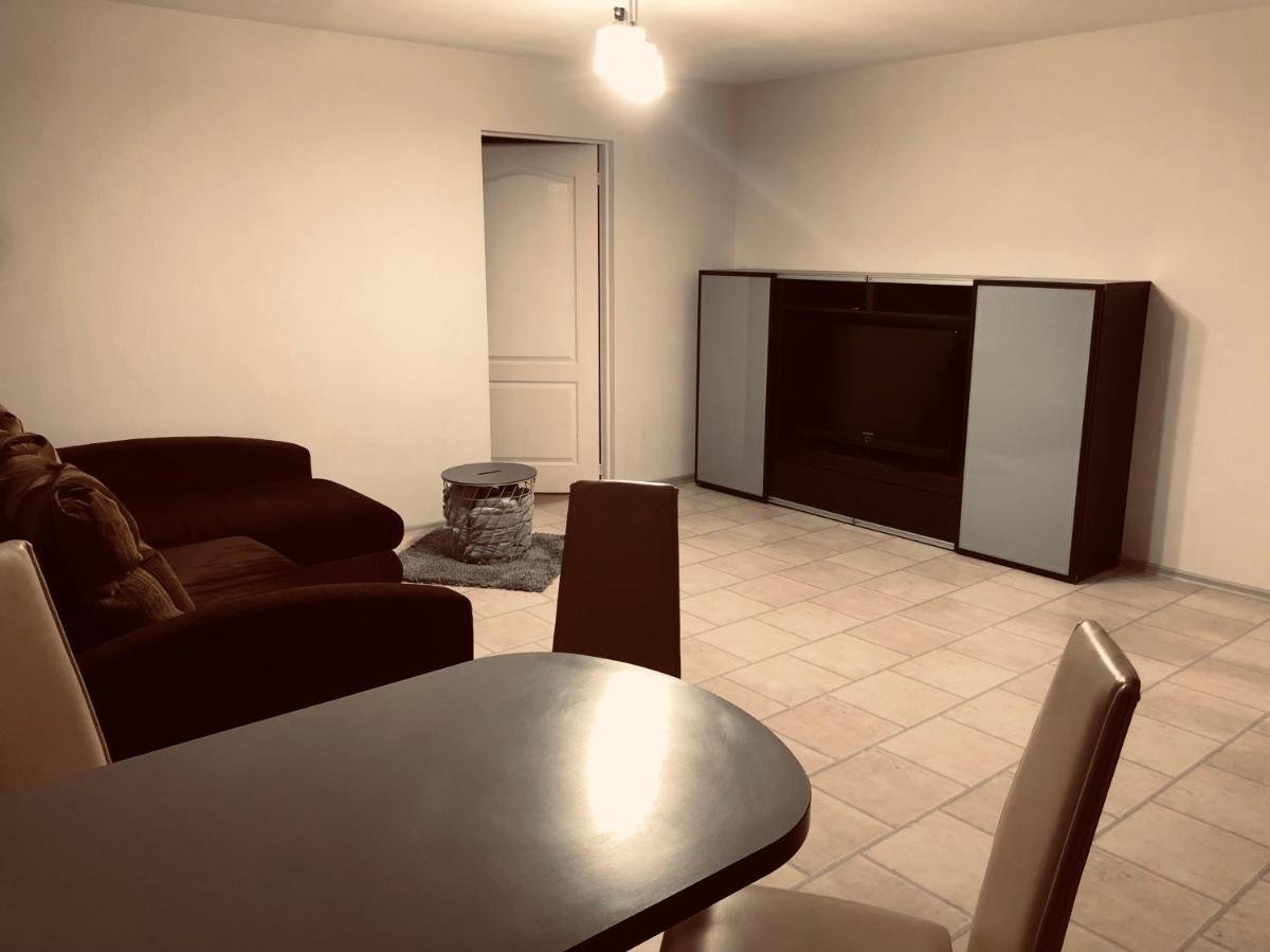 Smart Stay Apartment 瓦尔米耶拉 外观 照片